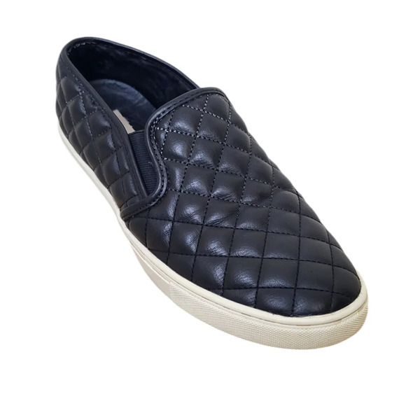 Steve Madden Black Quilted Ecentrcq Sneaker - Picture 1 of 7